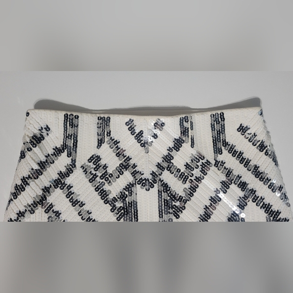 NWT Express Sequin Mini Skirt - Picture 4 of 6